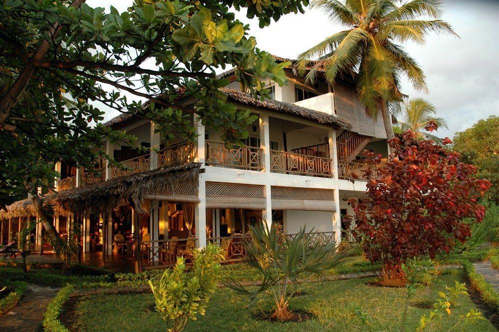 Hotel Arc En Ciel Djamandjary Exterior foto
